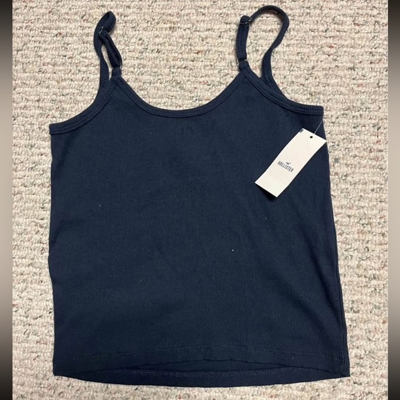 NEW Hollister Tank Top - Picture 3 of 6